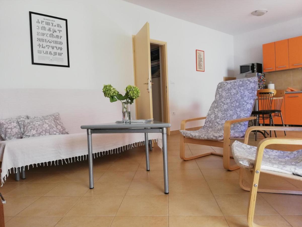 פאז'אנה Apartment Suzy With Private Parking מראה חיצוני תמונה