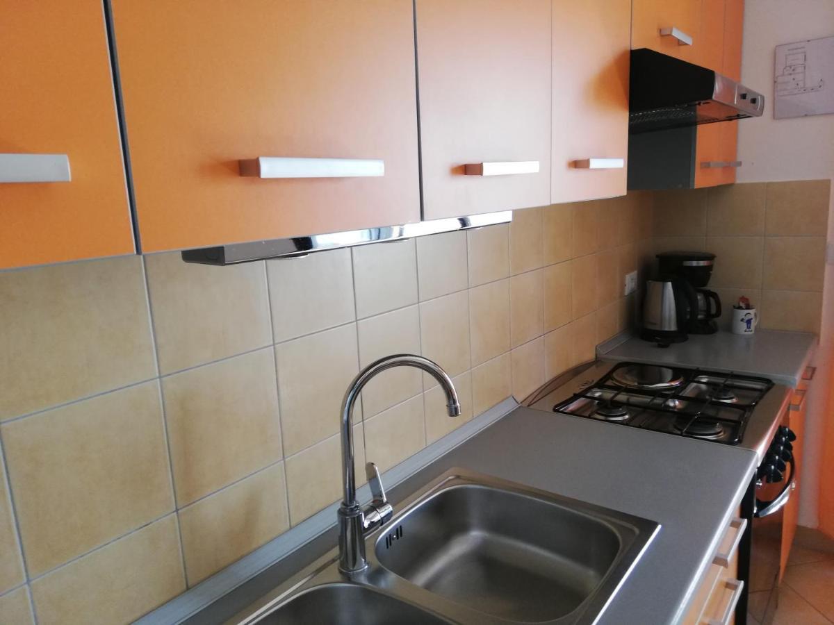 פאז'אנה Apartment Suzy With Private Parking מראה חיצוני תמונה